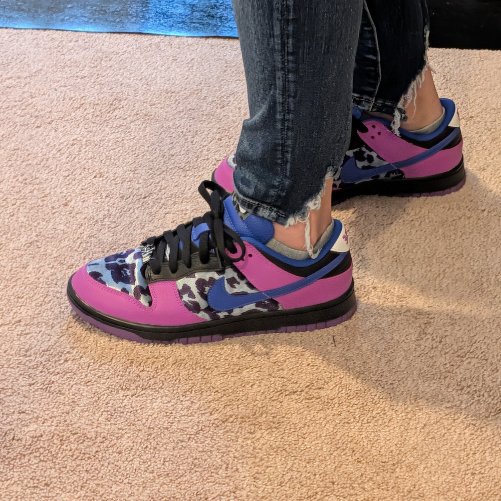 Custom purple and leopard print velvet Nike Dunk Low - Picture 6 of 7
